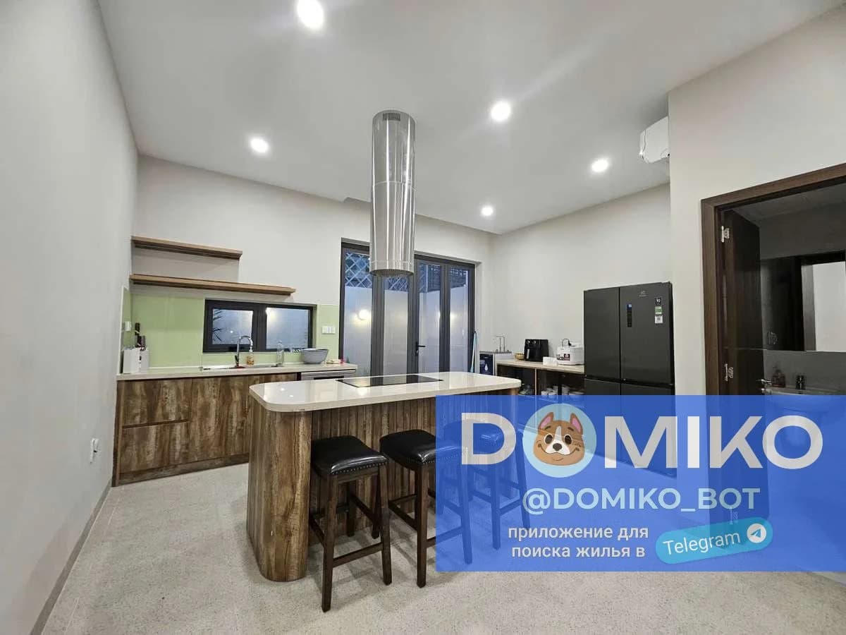 Villa — West Nha Trang