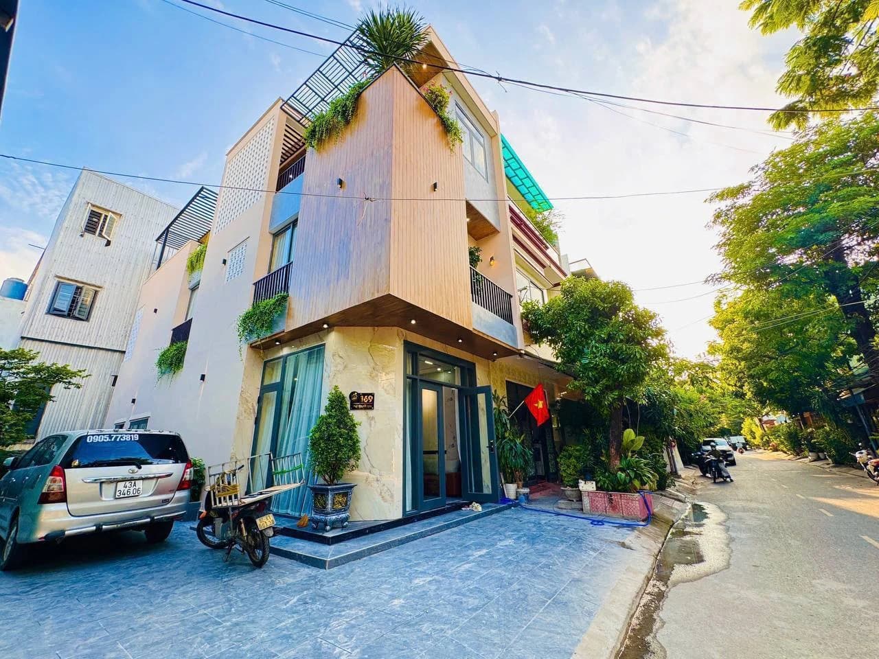 House — Hai Chau