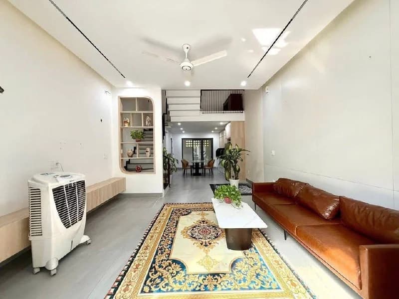 House — Ngu Hanh Son